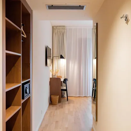 Hood Hotel Geneva